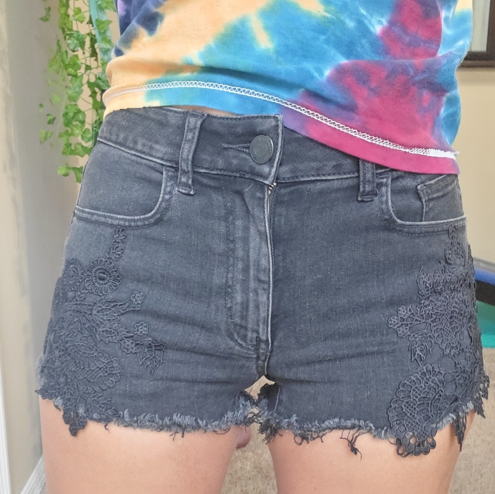 AE | HI Rise Stretch Shortie Shorts